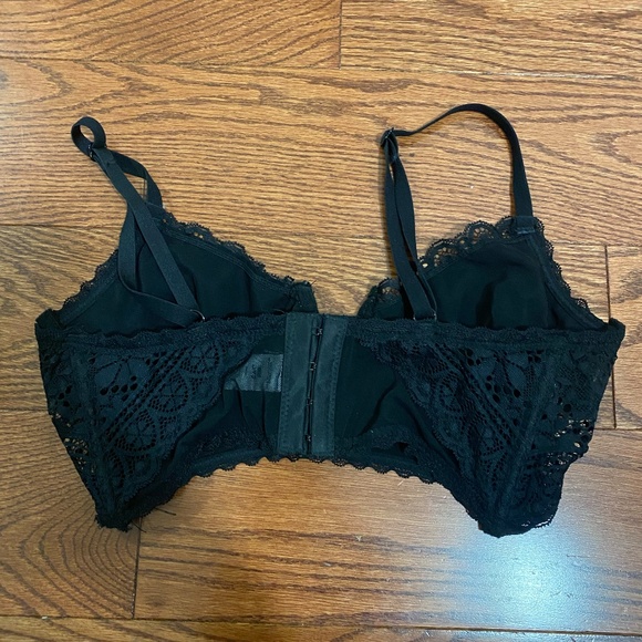 Garage Lace Bralette Top - Picture 3 of 7